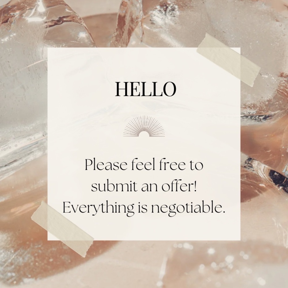 🤍MAKE ME AN OFFER🤍